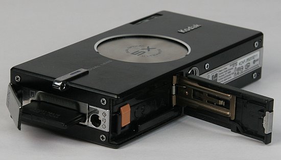 Kodak EasyShare V570 - Wygląd i jakość wykonania Kodak EasyShare V570 - Wygląd i jakość wykonania
