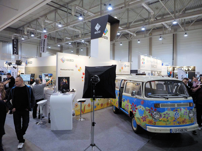 Relacja z XVIII Targw Sprztu Fotograficznego, Filmowego i Video FILM VIDEO FOTO - Rozdzia 3