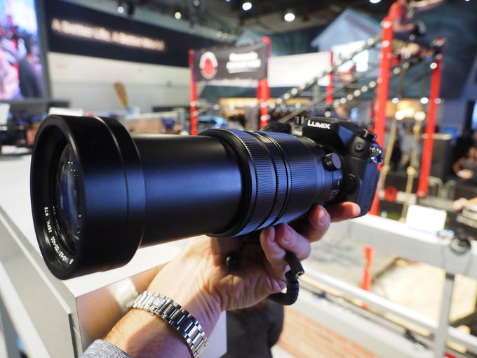 Panasonic Leica 100-400 mm f/4.0-6.3 w naszych r�kach