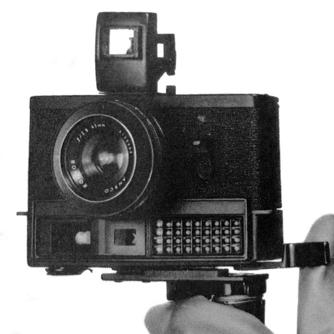 Fotografuj�c w Kosmosie - cz�� I - Pocz�tki s� trudne i ma�y epizod Minolty