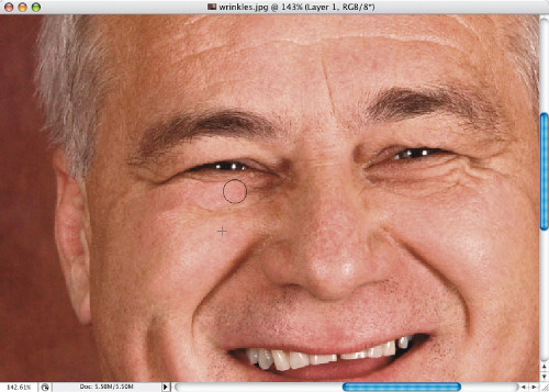 Faces. Retusz zdj�� portretowych - Tuszowanie zmarszczek