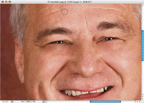 Faces. Retusz zdj�� portretowych - Tuszowanie zmarszczek