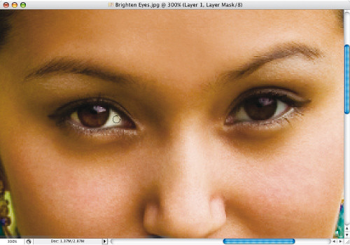 Faces. Retusz zdj�� portretowych - Rozja�nianie i wybielanie oczu