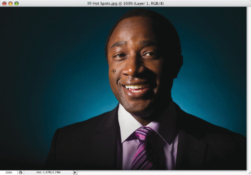 Faces. Retusz zdj�� portretowych - Usuwanie niepo��danych odbi� �wiat�a