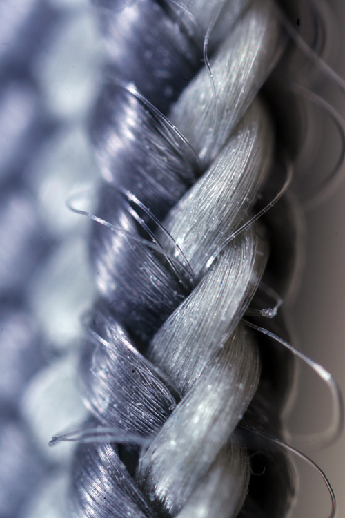 Zdj�cia makro - �wiat w powi�kszeniu - Fotografowanie l�ni�cych obiekt�w