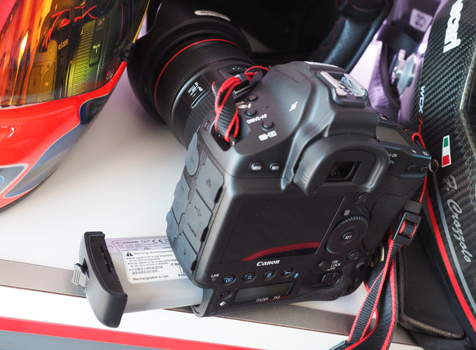 Canon EOS-1D X Mark III w naszych rkach - Canon EOS-1D X Mark III w naszych rkach