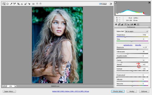 Zakl�cia Photoshopa - wywo�ywanie plik�w RAW - Korekcja ekspozycji