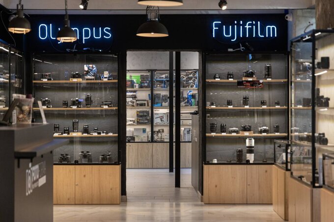 Przegl�d polskiego rynku sprz�tu fotograficznego w 2023 roku - O sklepie Fotoforma.pl