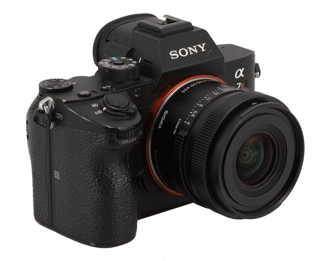 Sigma C 17 mm f/4 DG DN - pierwsze wraenia - Wstp