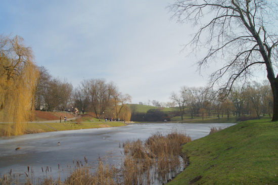 Fotografowanie scen o du�ej rozpi�to�ci tonalnej - Fotoszko�a Sony: Lekcja 3