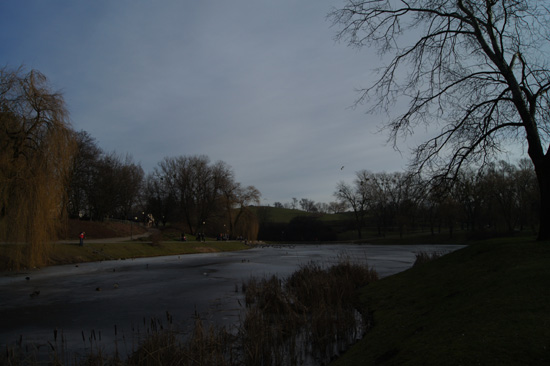 Fotografowanie scen o du�ej rozpi�to�ci tonalnej - Fotoszko�a Sony: Lekcja 3