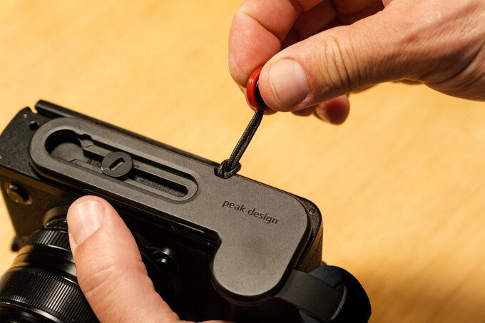 Peak Design Micro Clutch