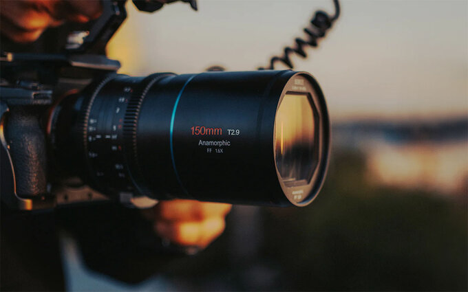 Sirui Venus 150 mm T2.9 1.6x Anamorphic