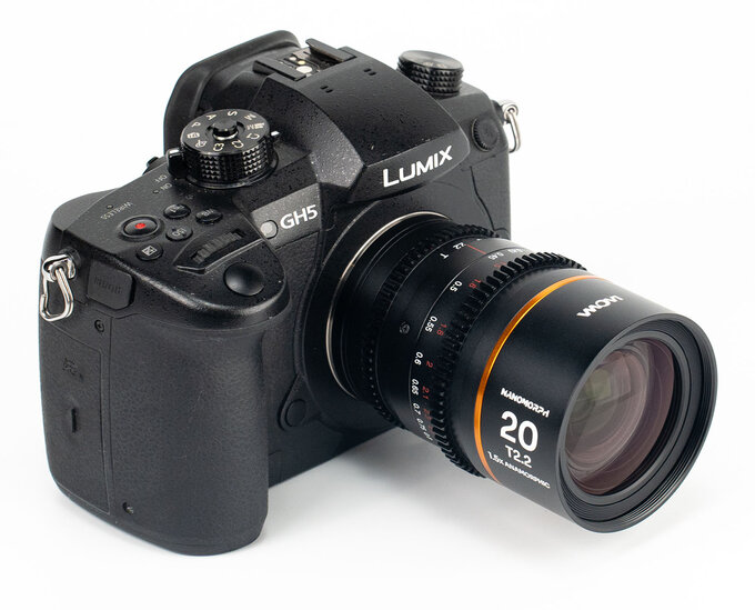 Venus Optics Laowa Nanomorph 20 mm T2.2 1.5x Anamorphic
