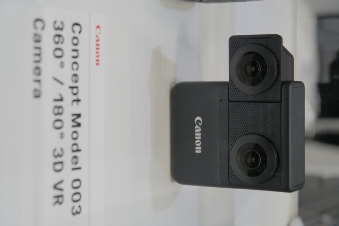 CP+ 2024 - stoisko Canon