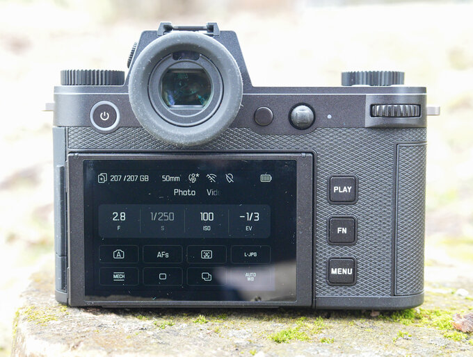 Leica SL3 w naszych r�kach - Leica SL3 w naszych r�kach