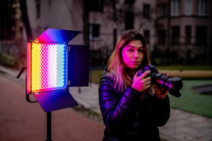 Newell RGB Vividha Effect Newell RGB Vividha Effect