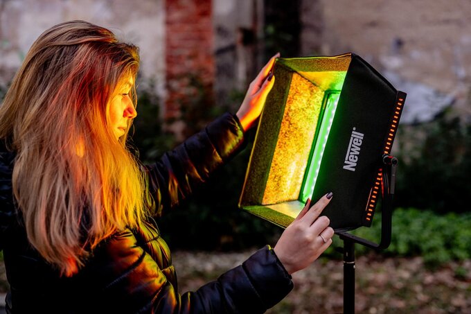 Newell RGB Vividha Effect Newell RGB Vividha Effect