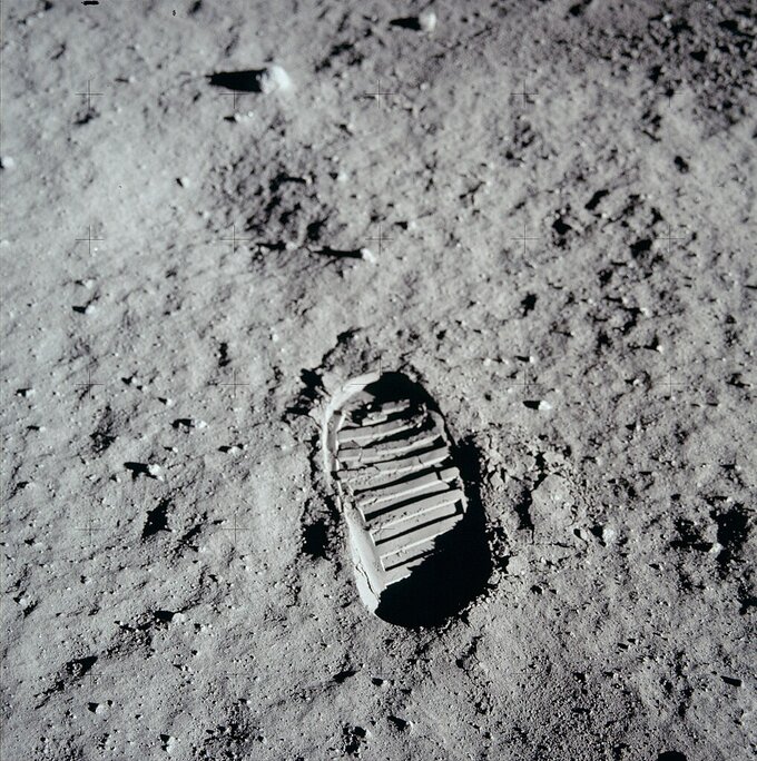 Historia jednej fotografii - Czowiek na Ksiycu - Aldrin i Armstrong na Ksiycu