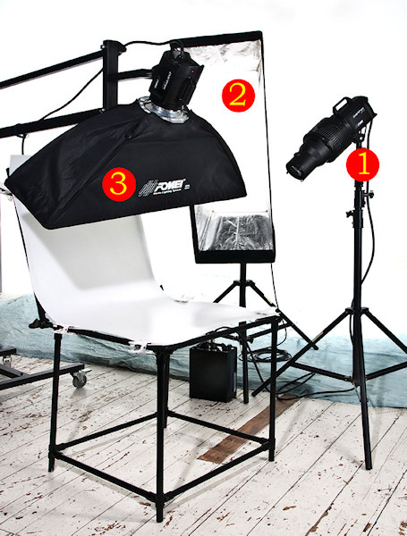 Szk�o - technika o�wietlenia i pomys�y prezentacji. - Fotoszko�a Fomei i Marumi: Lekcja 1