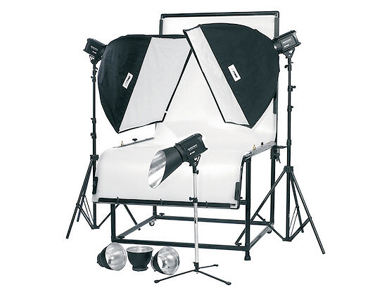 Fotografia przedmiot�w na stole bezcieniowym - podstawy - Fotoszko�a Fomei i Marumi: Lekcja 3