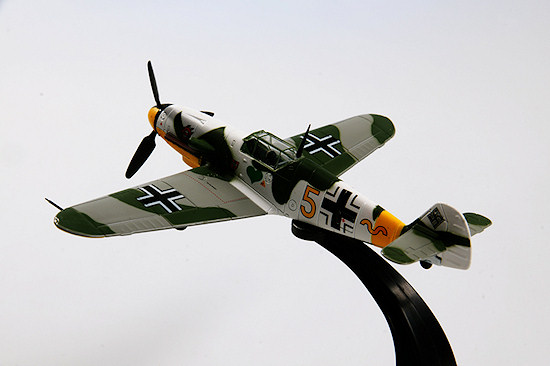 Fotografia przedmiot�w na stole bezcieniowym - podstawy - Fotoszko�a Fomei i Marumi: Lekcja 3