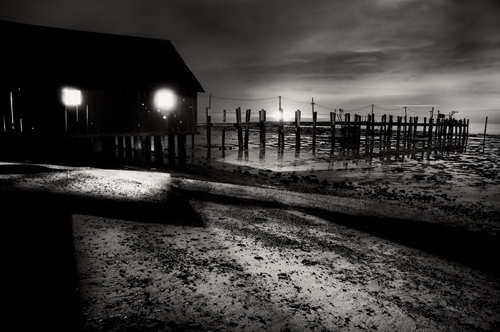 Czarno-bia�y kadr - Wizja monochromatyczna - Czer� i biel w nocy