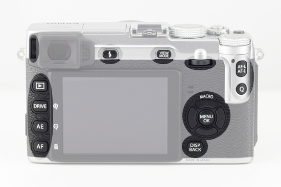 Fujifilm X-E1 - Budowa, jako�� wykonania i funkcjonalno��