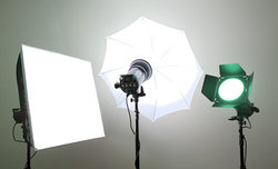  B�yskowe lampy studyjne w praktyce - teoria