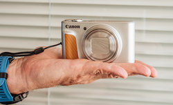 Canon PowerShot SX740 HS w naszych r�kach