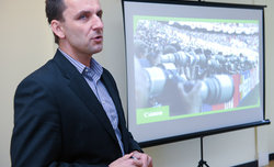 Canon 1D Mark IV  - konferencja prasowa i pierwsze wra�enia