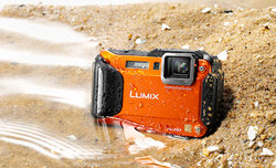 Panasonic LUMIX FT5 w podr�y i pod wod�