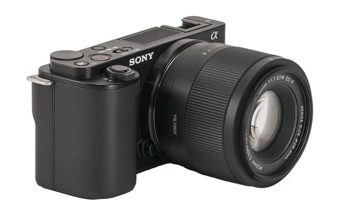 Viltrox AF 56 mm f/1.7 z nowym mocowaniem Viltrox AF 56 mm f/1.7 z nowym mocowaniem