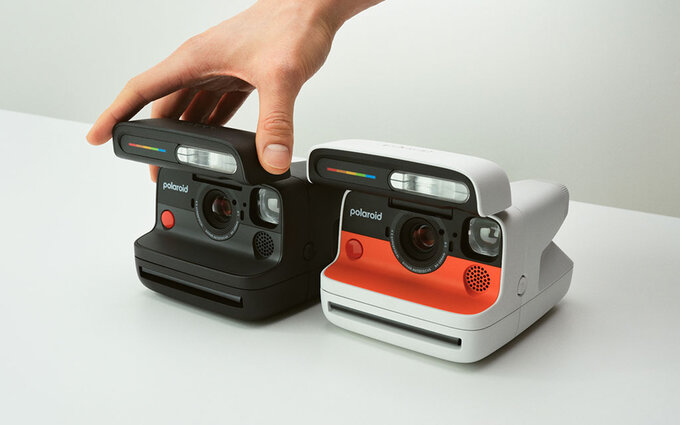 Polaroid Flip